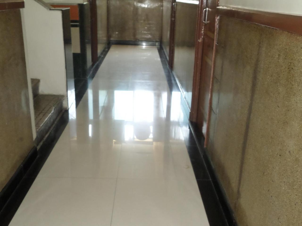 Hotel Padma Nashik Exteriör bild