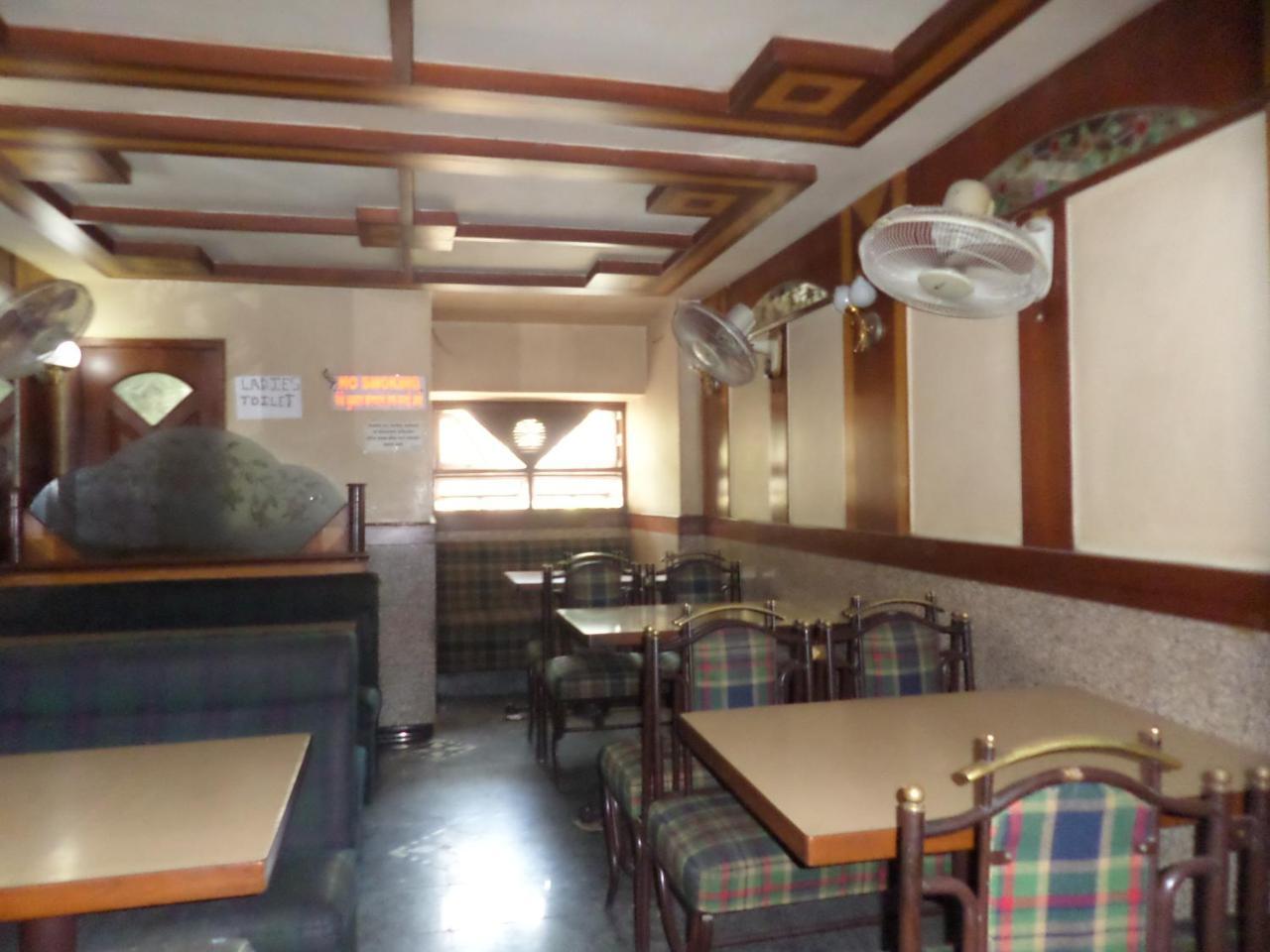 Hotel Padma Nashik Exteriör bild